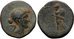 Eumenea as Fulvia AE Phrygia, (Bronze, 9.11g, 23mm) ca 41-40 BC.