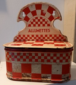 LUSTUCRU