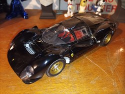 1967 330 P4 noir GMP