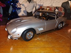 1960 250 GT California Spyder version américaine rouge KKScale a