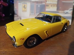 1959 250 GT passo corto jaune KK