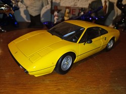 1976 308 GTB Kyosho