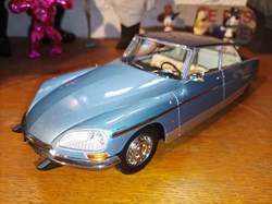 DS 21 Le Léman 1968 Bleu clair et foncé 300pcs Norev