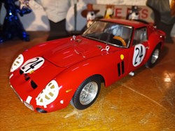 1963 250 GTO 24 Le Mans Hot Wheels