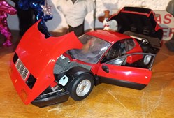 1976 512 BB rouge noir Kyosho