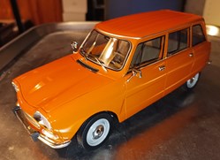 Ami 8 Break 1975 Ténéré Orange Norev