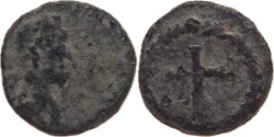 Mâcon ? 476-534 petit bronze Burgonde imité d'un nummus romain exemplaire 2
