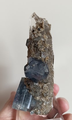 Apatite sur Quartz