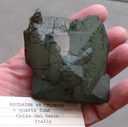 Adulaire, Chlorite et Quartz fumé (Alpes italiennes)