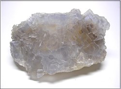Fluorite (tétrahexaédre)