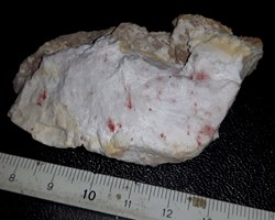 Cinabre dans Barite