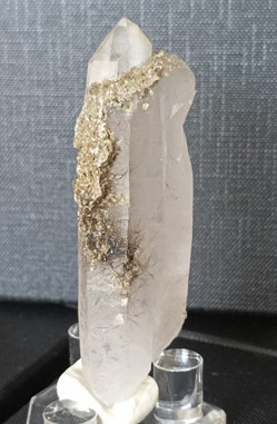 Quartz, Tourmaline (Dravite)
