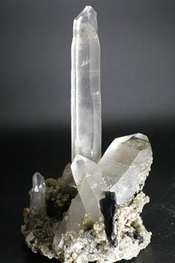 Quartz sceptré, chalcopyrite et ferberite