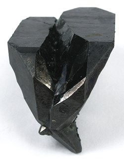 Ferberite biterminée (macle)