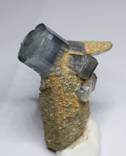 Apatite bleue sur Quartz