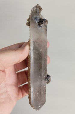 Cassitérite sur quartz biterminé