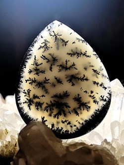 Agate dendritique, Turquie.