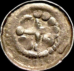 Polish (Greater Poland province) „cross denarius” with pearl cross