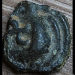 Série DT S535B potin calètes à la swastika variante