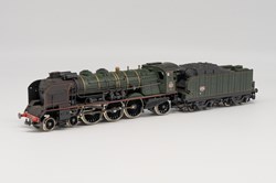 Locomotive à vapeur 231K72 Dijon Jouef 8256