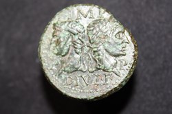 Dupondius de Nimes - Type 4