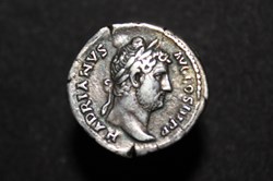 Hadrien (117-138) - Denier - Nilvs