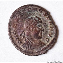 Gratien (367-383 AD) Nummus , Sisca RIC 14