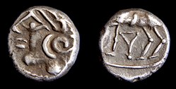 LINGONS (IIe - Ier siècles avant J.-C.) Denier KALETEDOY, au Delta renversé - c. 80-50 AC
