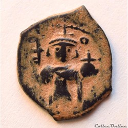 Imitations Arabe d'une monnaie byzantines de Constans II (630 - 660 ap. JC)