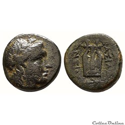 Antiochos VIII, Akko Ptolemais Æ12 / Apollo / Lyre (121-96 av. J.-C)