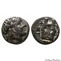 Troas Hamaxitos . Bronze "Apollon à la Lyre" ( IVème s. avant JC.)