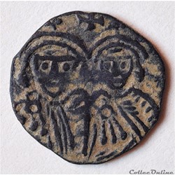 Constantin V (741-775) Follis atelier provincial de Naples Sear 1582D.