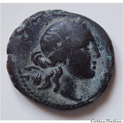 Unité de Bronze. Artemis au taureau chargeant , règne Royal inconnu ?