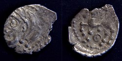 BITURIGES CUBES (IIe - Ier siècles avant J.-C.) Denier au rameau et à l’annelet