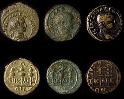 SEVERE ALEXANDRE - Nicée - Région: Province de Bithynie 3 bronzes Comparaison