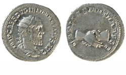 Pupienus - CARITAS MVTVA AVGG