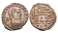 Decentius - VICTORIAE DD NN AVG ET CAE - Arles