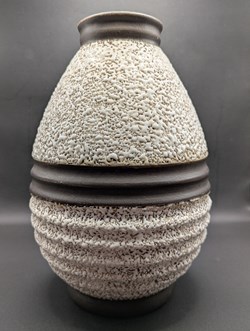 Céramique crispée - Vase Odyv art deco beige & terre