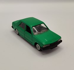 Norev Jet-Car - Peugeot 305 vert prairie