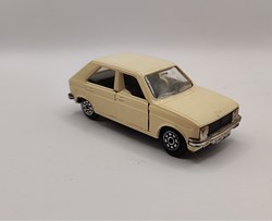 Norev Plastigam - Peugeot 104 crème