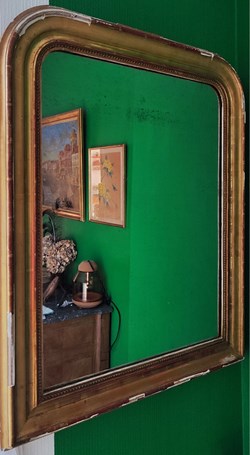Miroir trumeau, cadre en plâtre doré