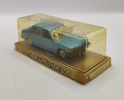 Norev Jet-Car - Peugeot 305 bleu ciel