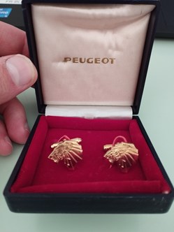 Boutons de manchettes Peugeot