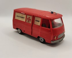 Norev Plastigam - Peugeot J7 Croix rouge