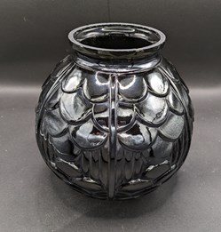 Verre - Vase Joma (?) noir à décor géométrique Art déco