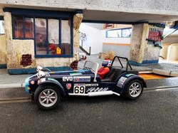 Lotus Caterham Seven n° 69