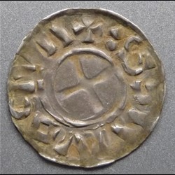 Denier immobilisé an nom de Louis IV ou V (985-1000).