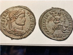 Constantinus I RIC VII 429 SISCIA