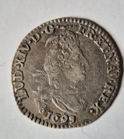 4 sols 1695 dijon