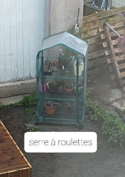 Serre à roulettes